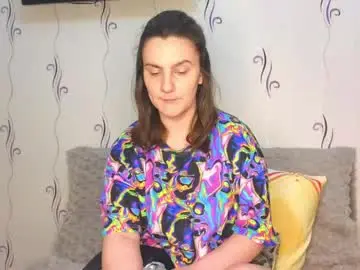 Heyy_baddie  live sex cam