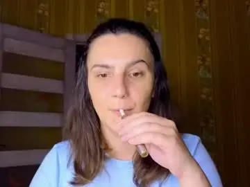 Heyy_baddie  live sex cam