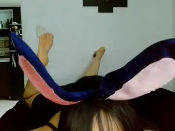 Katelyne_pettite  live sex cam