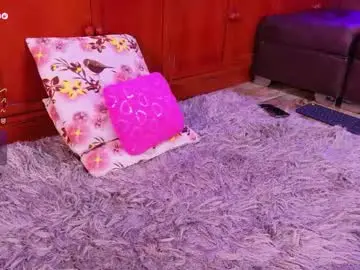 Lara_giraldo  live sex cam