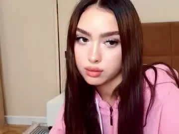 Maddieperezz_  live sex cam