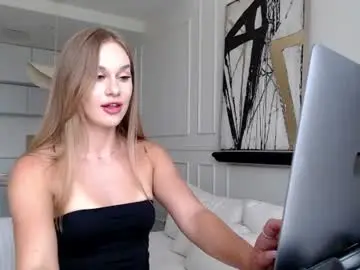 Mistressuniverse  live sex cam