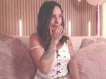 Victoria_leiya  live sex cam