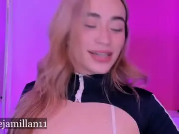 Alejamillan1  live sex cam