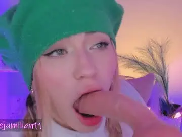 Alejamillan1  live sex cam