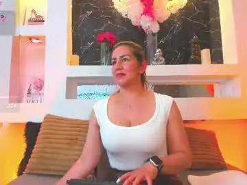 Cinthya_mjs  live sex cam