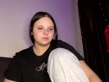 Girl_shy07  live sex cam