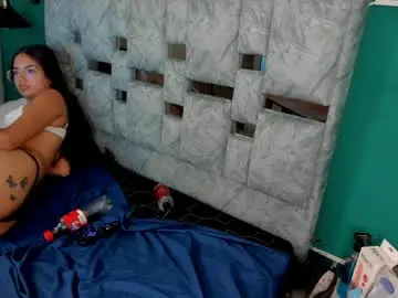 Jade_lovv  live sex cam