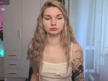 Lookluna  live sex cam