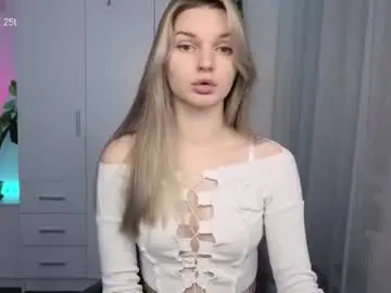 Lookluna  live sex cam
