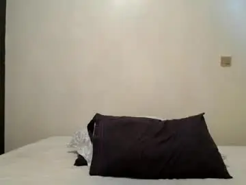 Love_miah  live sex cam