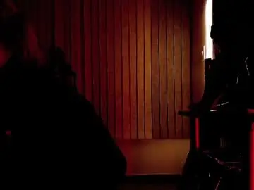 Missdarklady  live sex cam