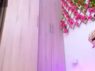 Oficialraquel  live sex cam