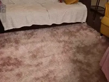 Rosalvaulman  live sex cam