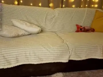 Rosalvaulman  live sex cam