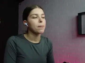 Sierra_maddison  live sex cam