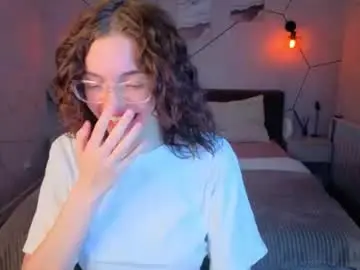 Wullwet_rav  live sex cam