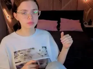 Wullwet_rav  live sex cam