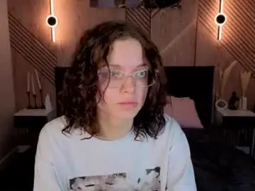 Wullwet_rav  live sex cam
