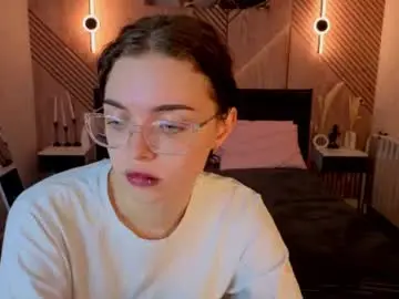 Wullwet_rav  live sex cam