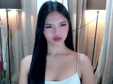 Yourdreamfuckdoll  live sex cam