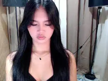 Yourdreamfuckdoll  live sex cam
