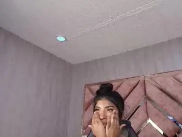 Alyssa_brynn1  live sex cam