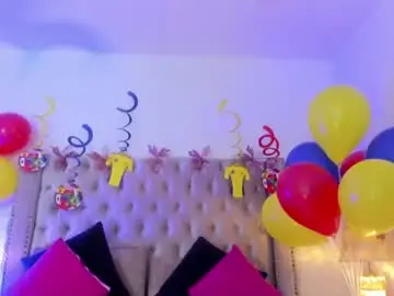 Candiegilson__  live sex cam