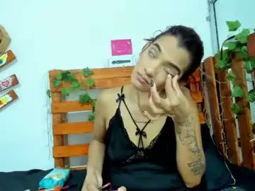 Cris_dulce  live sex cam