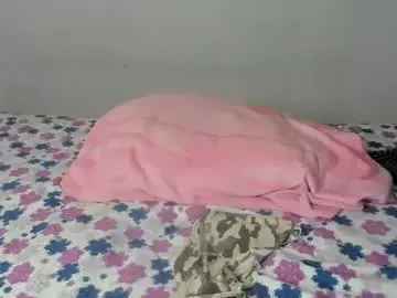 Jade_dorthini  live sex cam