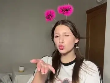 Jinaferrier  live sex cam