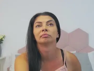 Ladyliia  live sex cam