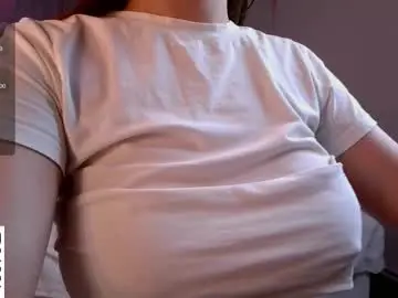 Lilkisslina  live sex cam