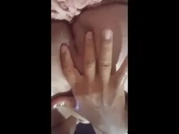 Lookbeeet  live sex cam