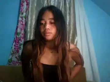 Nadia22479  live sex cam