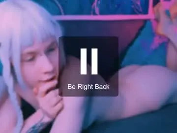 Peacchypawss  live sex cam