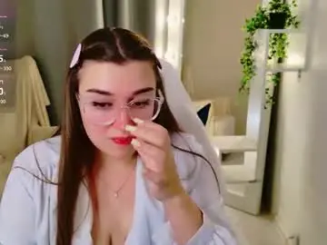 Ravixia  live sex cam