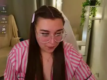 Ravixia  live sex cam