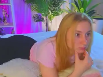 Rosaliehandley  live sex cam