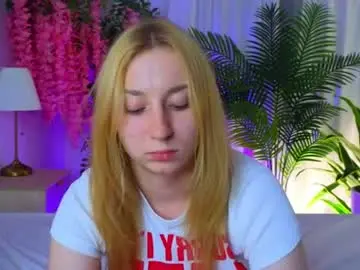 Rosaliehandley  live sex cam