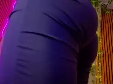Rosaliehandley  live sex cam