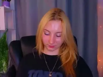 Rosaliehandley  live sex cam