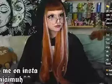 Silly_soul  live sex cam