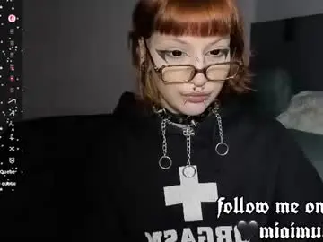 Silly_soul  live sex cam