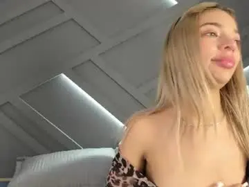Akemi__  live sex cam