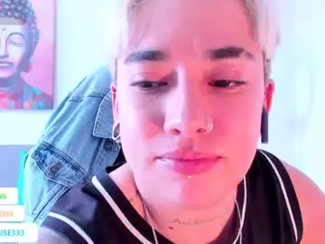 Axel_rouse1  live sex cam