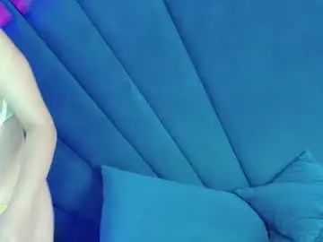 Bonnye_bee  live sex cam