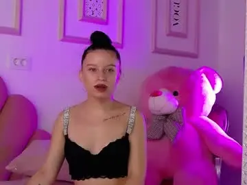 Bonnye_bee  live sex cam