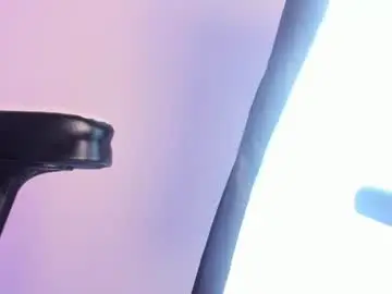 Brittany_cute18  live sex cam