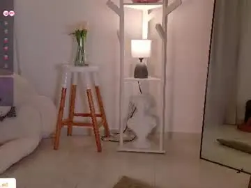 Caramel__  live sex cam